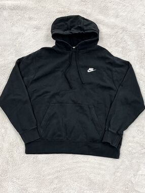Nike - Sportswear Club (Club Fleece Collection) - Size XL